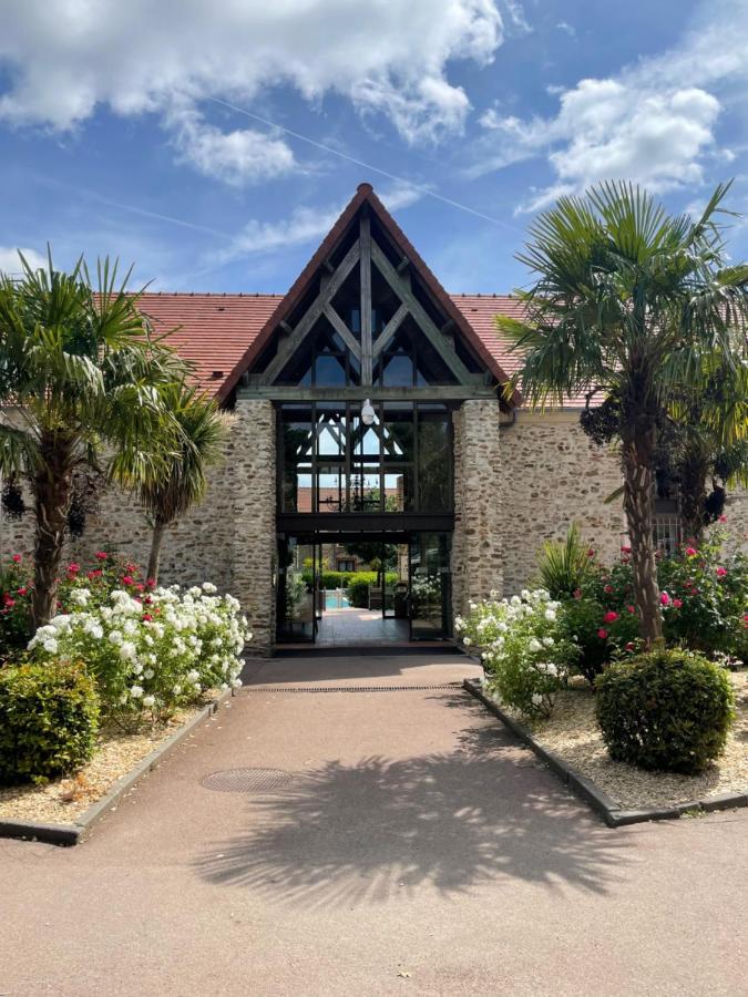 Hotel Les Suites - Domaine De Crecy Екстериор снимка